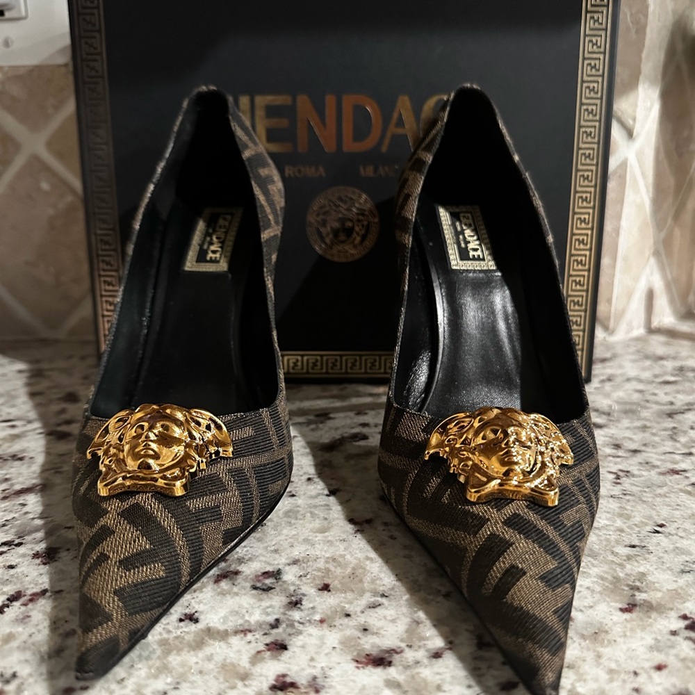 Fendi Versace collab (FENDACE) Brown and Gold Heels - Picture 2 of 16